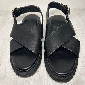 Kuero Platform Cross Strap Sandals Size L Black